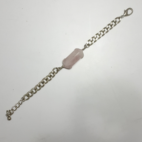 Silver tone chain and Pink quartz braclet - Picture 5 of 8